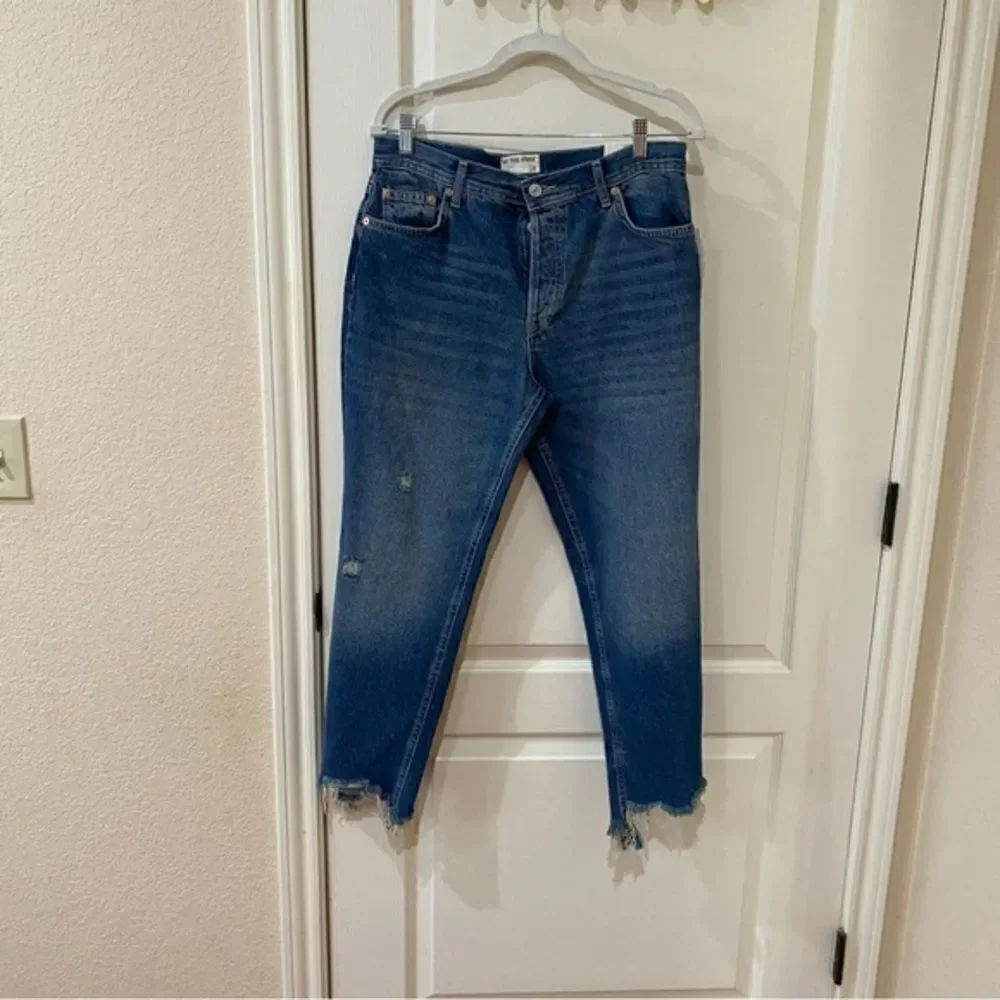NWT Free people mid-rise straight leg‎ distressed hem denim jeans size 29